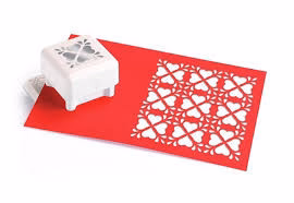 All Over the Page Four Heart Clover Pattern  / Perforadora de Trébol